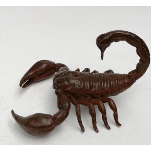 YIZHU CULTUER ART Signature Collection Old China Bronze Carving Lovely Scorpion Statue Pendant Family Decoration Gift