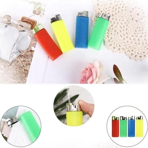 1PCS Water Squirting Lighter Fake Lighter Joke Prank Trick Toy Random Color!!! Funny Party Trick Gag Gift