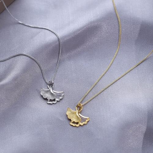 925 Sterling Silver Leaf Pendant Clavicle Chain Necklaces for Women Golden Simple Korean Jewelry Wholesale