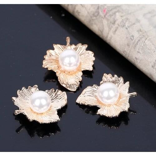2016New 100Pcs Gold Maple Leaves Pearl Center Buttons for DIY hair accessies HZ154