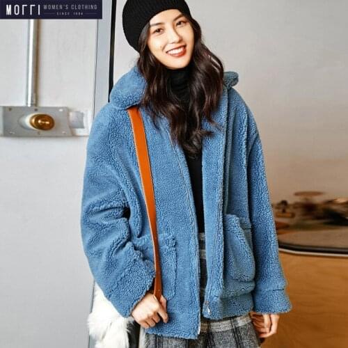Autumn Winter New Womens Blue Lambswool Short Coat Lapel Pocket Zipper Loose Thickened Solid Color Furry Padded Jacket Y811