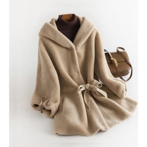 Women Winter Real Fur Overcoat Sheep Shearing Lady Casual Warm natural Sheep Lamb Wool Fur Coat Hooded with Belt Coat
