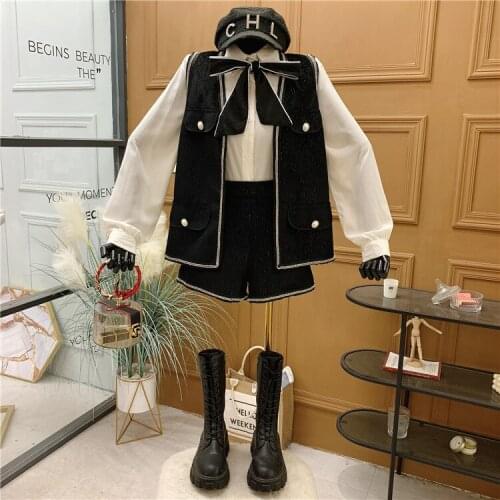 Small fragrance temperament celebrity suit womens spring new bow shirt vest High Waist Shorts fashion three piece set