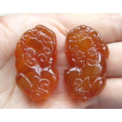Free Shipping wholesale pendant Natural red stone Carved Pixiu Good Fortune Amulet Lucky Pendant Man Amulet charms jewelry
