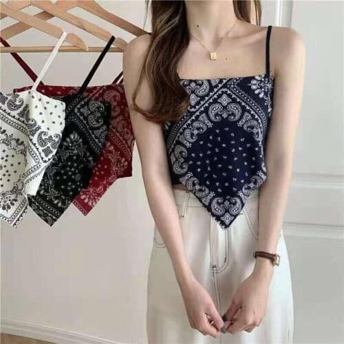 Hong Kong style in summer, wear a bellyband-style small camisole, female outer wear, hot girls wear a design sense of niche tube