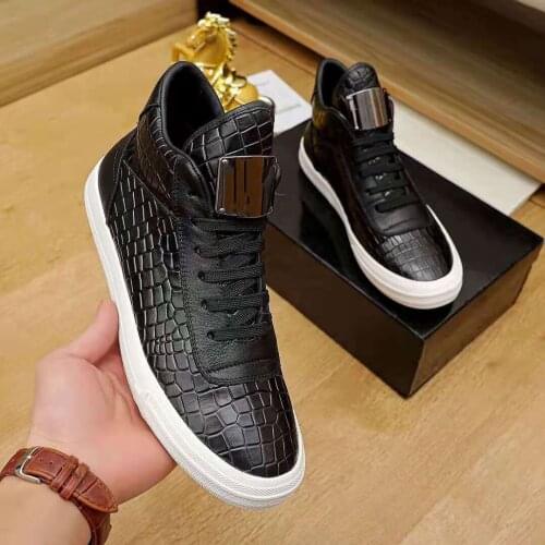 Men High Top Leather Shoes Autumn And Winter New Fashion Korean Casual Shoes Male Leisure Flat Leather Breathable Short Boots