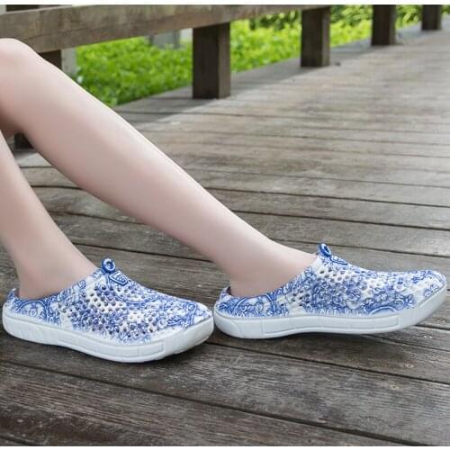 Women Fashion Breathable Shoes Sandals Ladies Beach Hollow Out Casual Outdoor Waterproof Slippers Flats Sandels for Women Summer
