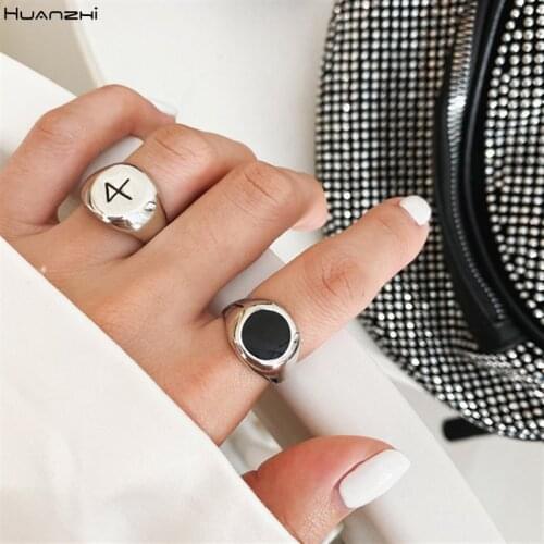HUANZHI 2020 New Metal Geometric Glossy Silver Color Round Square Oval Black Gemstone Punk Couple Rings for Women Men Jewelry