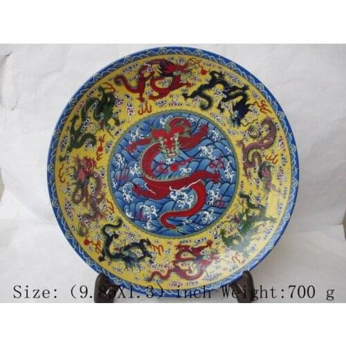 In ancient Chinese painting color flower dragon porcelain plate