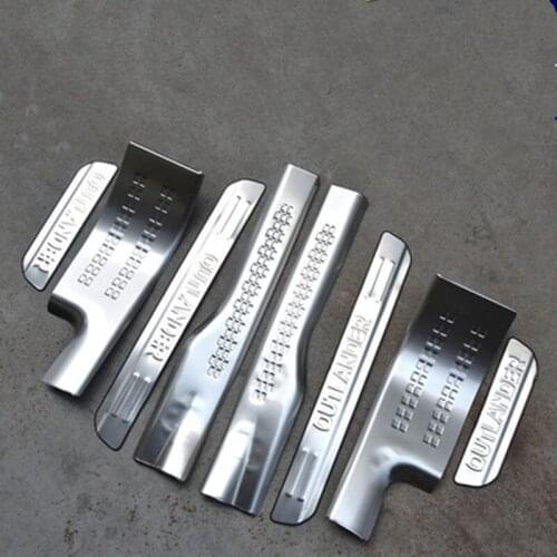 High-quality stainless steel External door sill Internal Scuff Plate Car accessories For Mitsubishi Outlander Samurai 2013- 2018