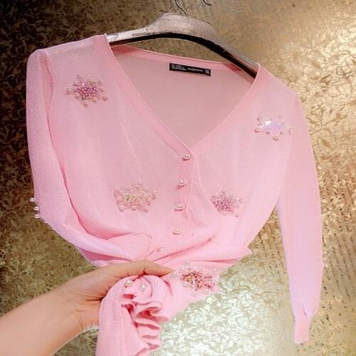 2021 Cute pink heavy industry beaded star knitted shirt women v-neck sunscreen cardigan air condition