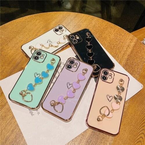 For iPhone 12 11 Pro XS Max XR X 7 8 Plus Cases 6D Plating Pearl Chain Phone Case Love Heart Wrist Band Soft Back Cover Couples