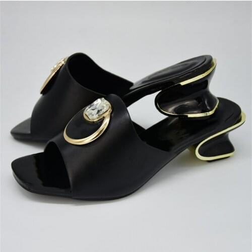 2020 Wedding African Shoes Without Bag Matching Set Novelty Italian Shoes Nigerian Summer Sandals Shoes Good Quality Low Heels