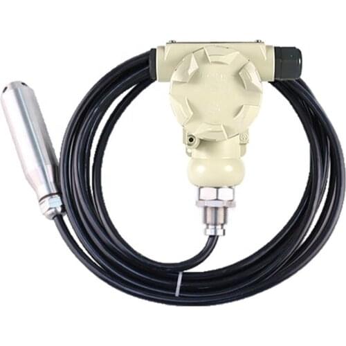 Submersible level transmitter