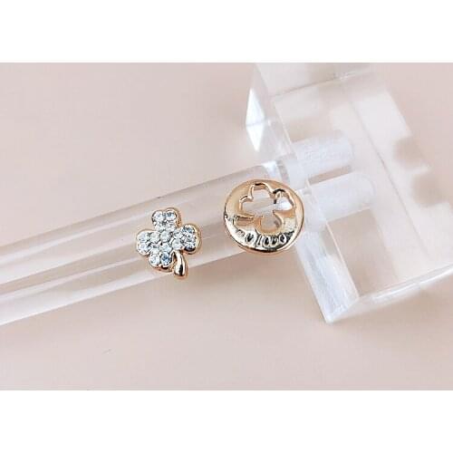 Ziyoumiao Stud Earrings