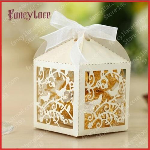 Creative Wholesale Laser Cutting Cardboard Love Birds Wedding Boxes Gift Candy Favor Boxes Wedding Favor Party Decorations,50PCS