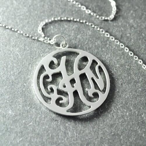 Personalized Monogram Necklace,Monogram pendant, Circle Monogram Necklace,Custom jewelry,gift for her