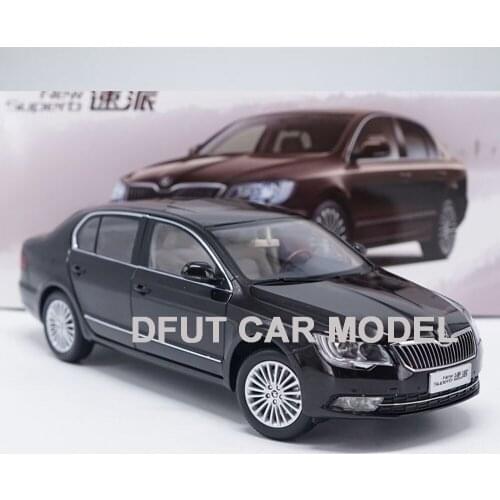 1:18 Alloy Toy Vehicles NEW SUPERB Car Model Of Childrens Toy Cars Original Authorized Authentic Kids Toys