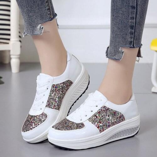 Platform Sneakers Women Casual Vulcanized Shoes Women Bling Ladies Trainers Basket Femme Chunky Sneakers Women Walking Shoes