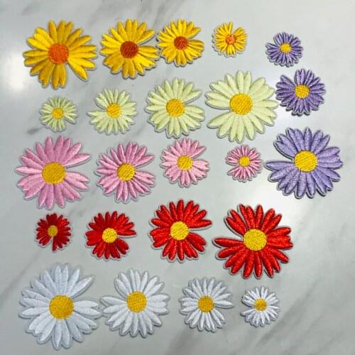 1PCS Plant Iron On Applique Sewing Supplies Daisy Flower Icon Embroidery Fabric Sticker Patch Applique Apparel Jackets Decor DIY