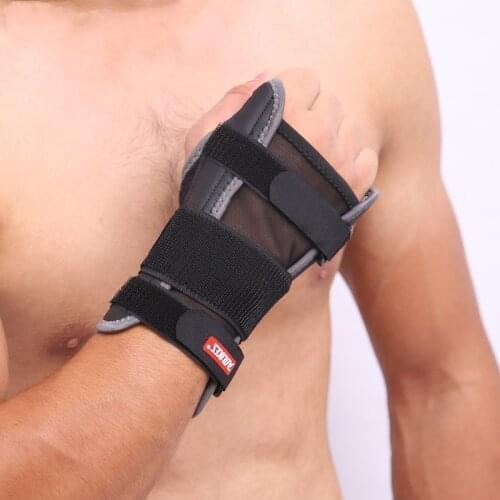 1 PCS Wrist Brace Support Sports Fracture Splint Band Straps Carpal Tunnel Forearm Pain Relieve Moisture-Wicking Badminton