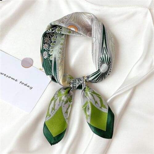 2021 Real Silk Scarf Women Bandana Small Neck Hairband Design Print Female Spring Neckerchief High Quality Female Foulard New