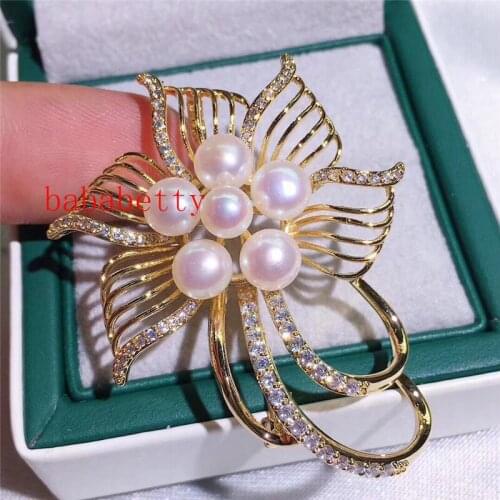 Wholesale Luxuriant Austria Zircon Inlay Plated AAAA 5-6 FW White Pearl Brooch Scarf Clips Breastpin
