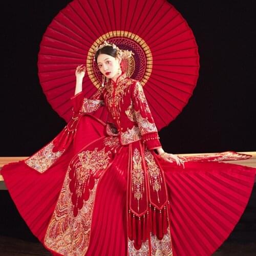 Golden Embroidery Bride Banquet Couple Modern Chinese Wedding Dress Long Traditional Clothes China Qipao китайская одежда