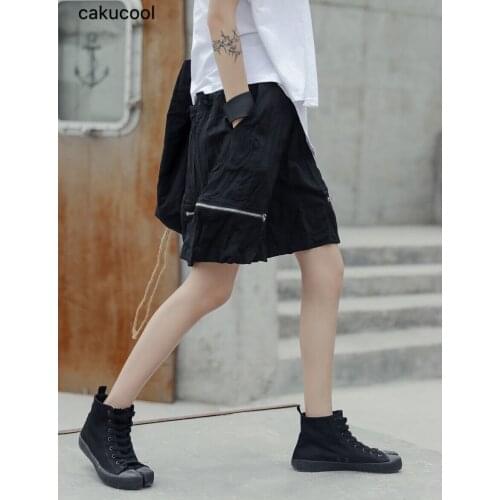 Cakucool 2019 new summer port wind neutral zipper shape dark pleated shorts womens shorts