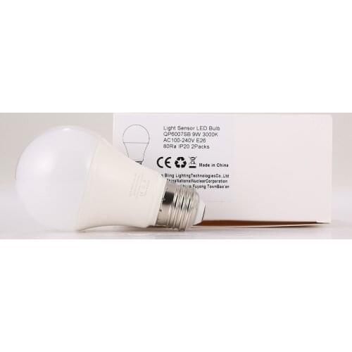 9W E26 Intelligent Light Sensor LED Bulb 3000K with Auto Switch Outdoor/Indoor Lamp Built-in Photosensor Detection