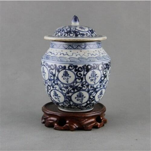 Ming Dynasty Hand-painted Traditional Quaint Blue And White Longevity Character Jar With Lid