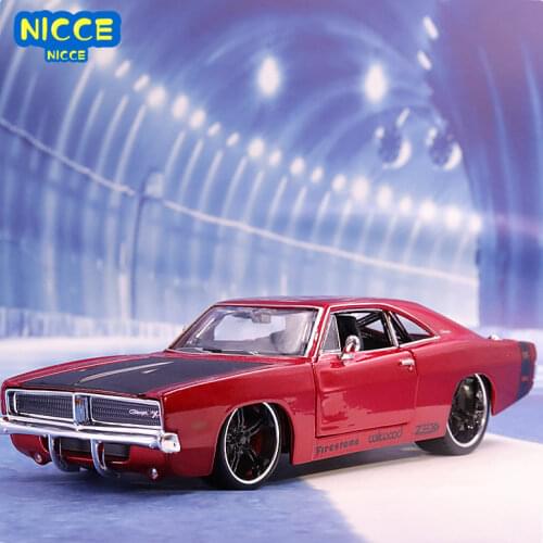 Maisto 1:24 1969 Dodge Charger R T Static Die Cast Vehicles Collectible Model Car Toys