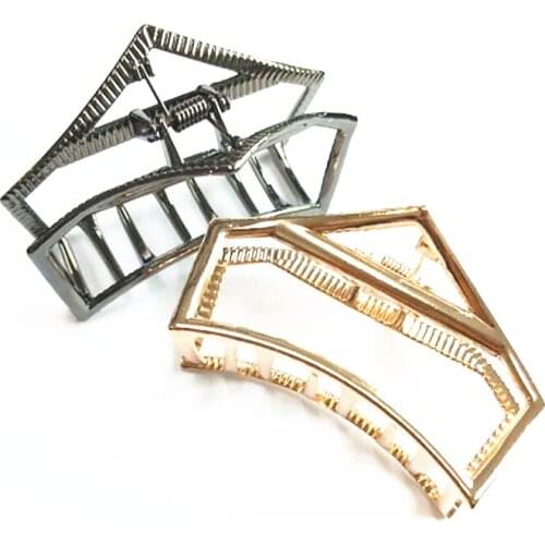 WWLB Fashion Woman Hair Accessories Triangle Hair Clip Pin Metal Geometric Alloy Crab clip Moon Hairgrip Barrette Girls Holder