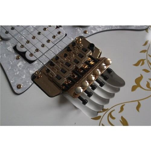 Custom 6 string bass guitar,white guitar,gold pattern,HSH pickups,pearl shell inlay,tremolo bridge,basswood body,rosewood finge