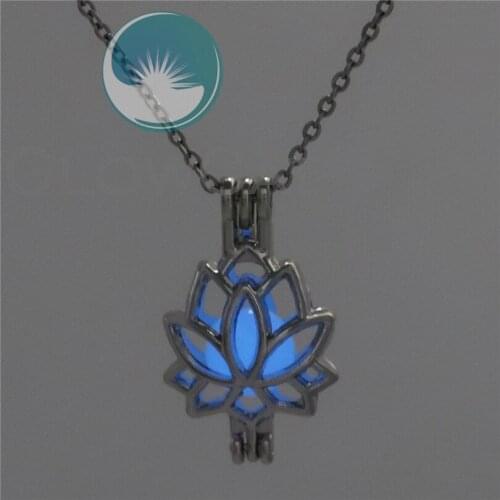 Lotus Flower Dark Luminous Necklaces Silver Color Chain Necklace Glowing in Dark Pendant Necklaces Collares Maxi Choker GG52