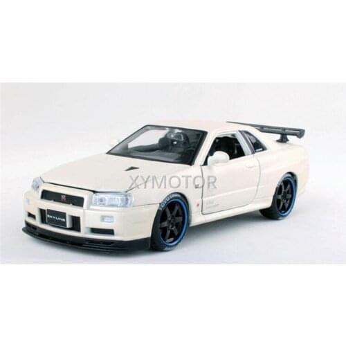 Maisto 32538 1:24 For Nissan Skyline R34 GT-R Diecast model Car Kids Boys girls Toys Gifts White for display ornaments