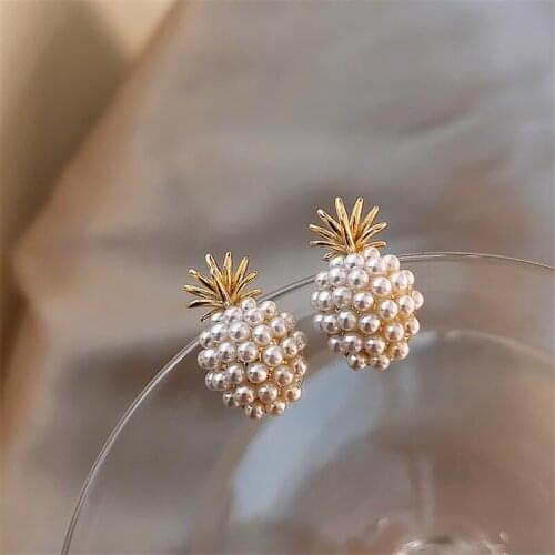 Pineapple Earring Cute Romantic Fashion Geometric Temperament Contracted Fruit Baroque Pearl Golden Earrings Women Wedding