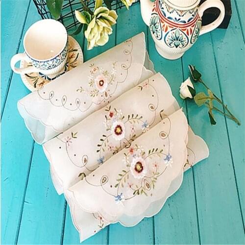 Free Shipping By Random Royal Embroidery 44x28cm Tablecloth Cup Mat Cover Place Wedding Party Chirstmas Gift Blanket Home