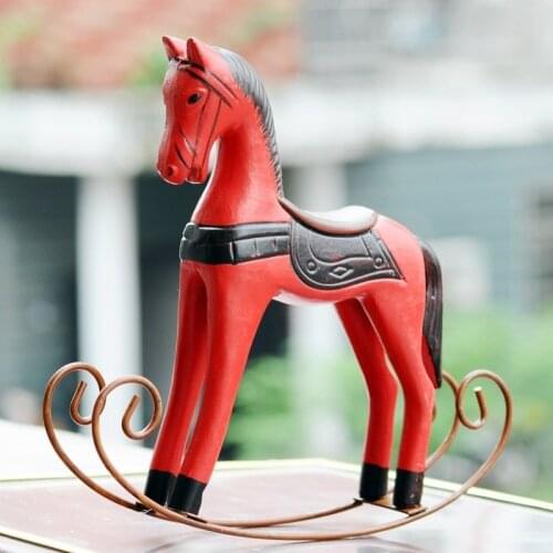 Nordic Wooden Rocking Horse Ornaments Desktop Decorations Furnishing Creative Home Vintage Childhood Trojan Horse Decor