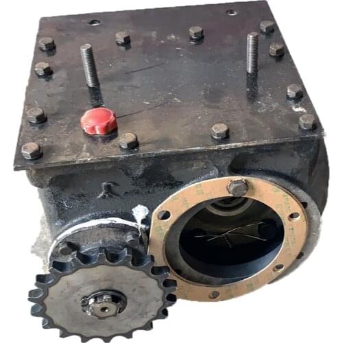 Rear axle gearbox, differential assembly, electric tricycle, differential case gear