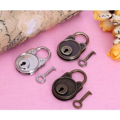 OOTDTY New Bear Vintage Old Antique Style Mini Archaize Padlocks Key Lock With key