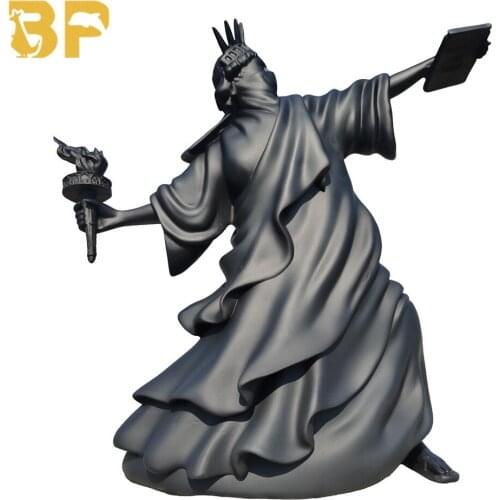 Modern Art Luxurious Statue of Liberty Throw Torch Riot of Liberty Fine Art London Art Fair Resin Sculpture Home Decor Best Gift