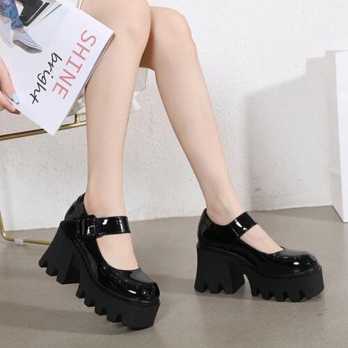 Retro Lolita Shoes Heels Women 2021 Luxury Black Patent Leather Platform Shoes Goth Block Heel Mary Jane Shoes Platform Pumps