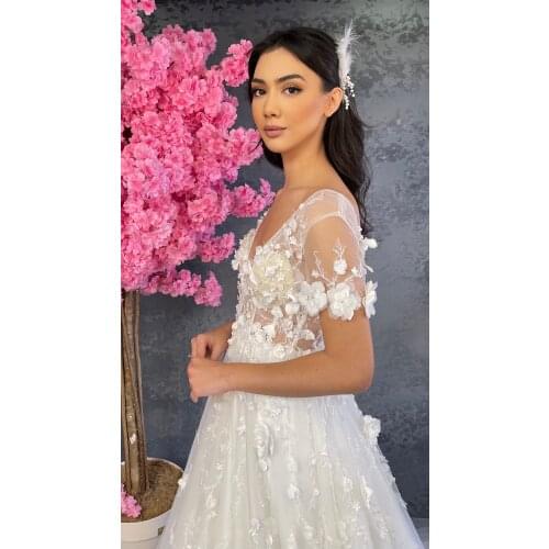 Woman Bridal Dress Wedding Dress Complete 3D Lace V Neck Short Sleeve Helen Floral Evening Dress High Quality Stitching Stylish