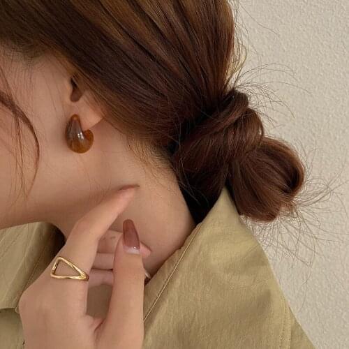 GorGor Clip Earrings Women Originality Statement Minimalist Small Water Drop Resin Vintage Exquisite Fashion Party Jewelry A202