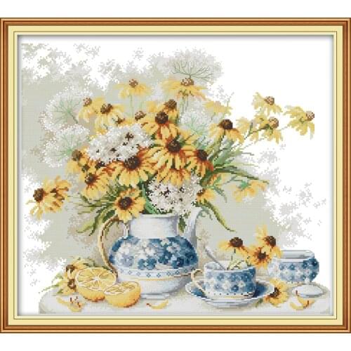 Daisies and blue and white porcelain cross stitch kit aida 14ct 11ct count print canvas stitches embroidery DIY handmade