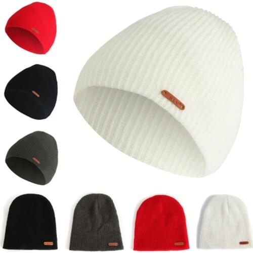 2018 Fashion Elastic Knitted Cap Mens And Womens Short Pinstripe Knitted Hats Outdoor Warm Headgear Hats For Men