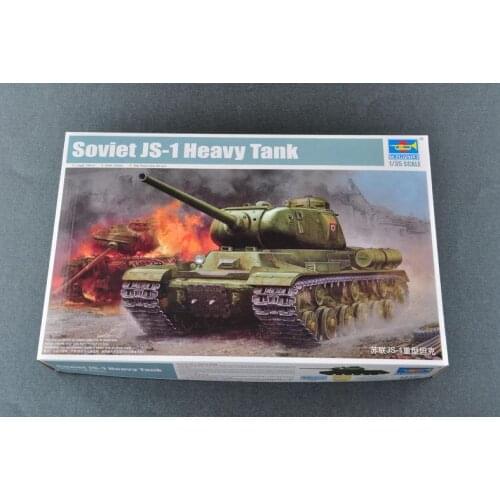 Trumpeter 1/35 05587 Soviet JS-1 Heavy Tank
