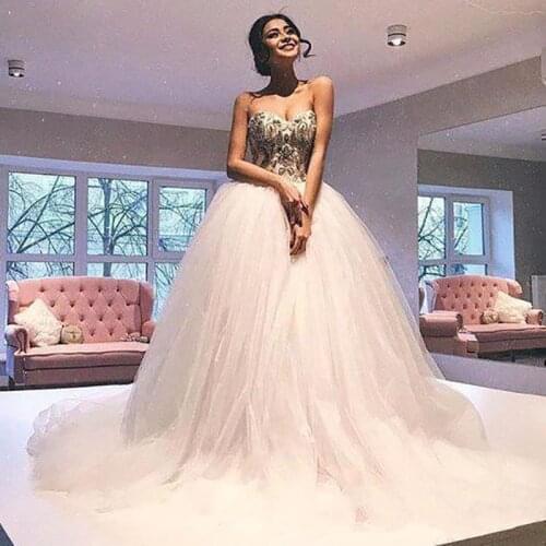 Eightree Strapless Ball Gown A Line Wedding Dresses Sweetheart Beaded Bridal Dress Appliques Lace Princess Wedding Gown Long