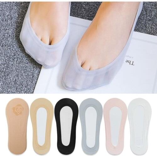 Fashion Women Girls Summer Thin Sock Slippers Silicone Antiskid Ice Silk Socks Seamless Invisible Women Boat Socks